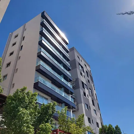 Seafront Center Apartamento *